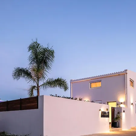 Solis Villa, With Heated Pool & 5 Minutes To Beach, By Thinkvilla Paralia Kourna